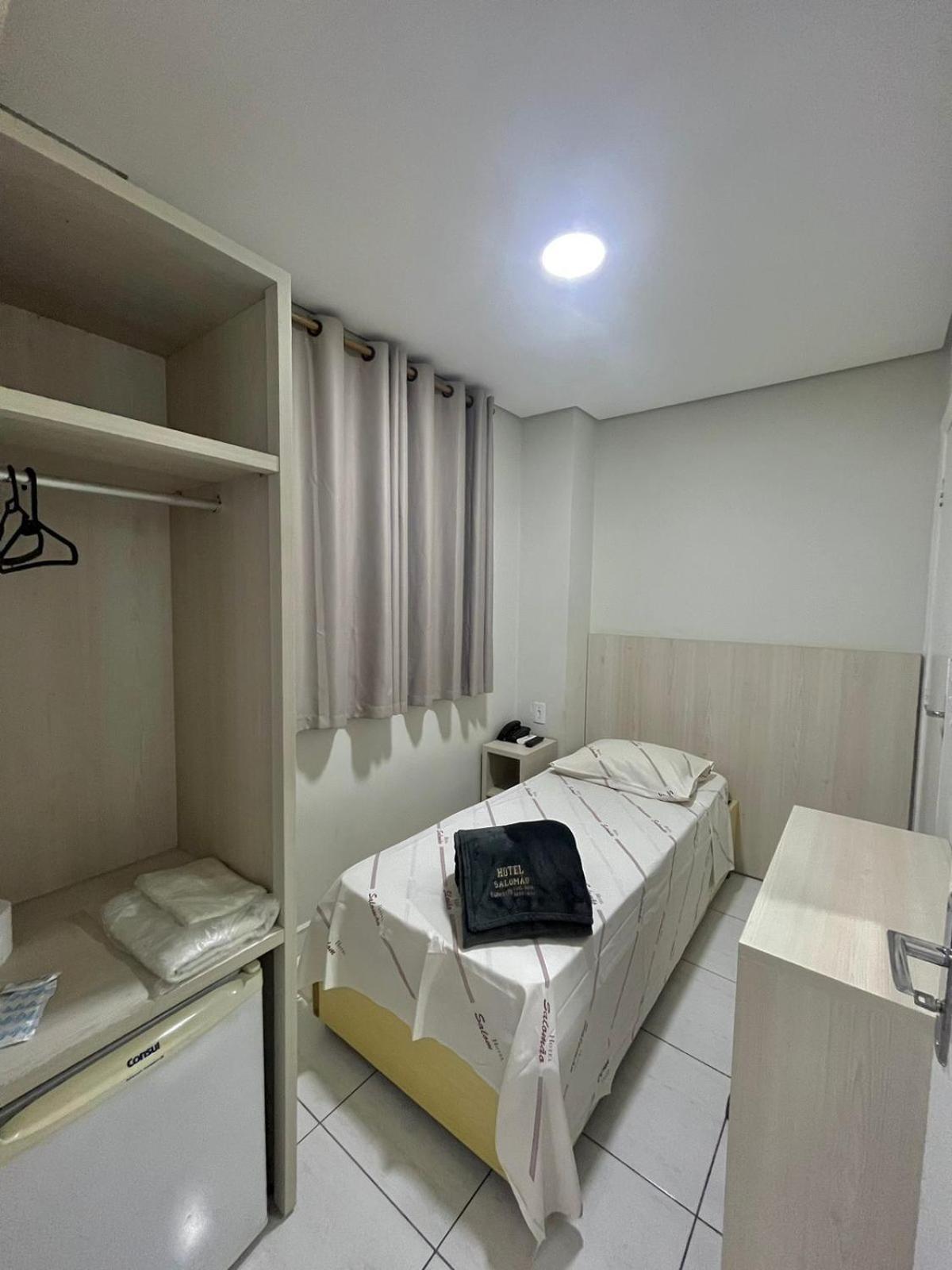Hotel Salomao - Proximo A 25 De Marco, Bom Retiro, Bras E Rua Santa Efigenia, A 2 Minutos Do Mirante Sampa Sky E Pista De Skate Anhangabau São Paulo Exterior photo