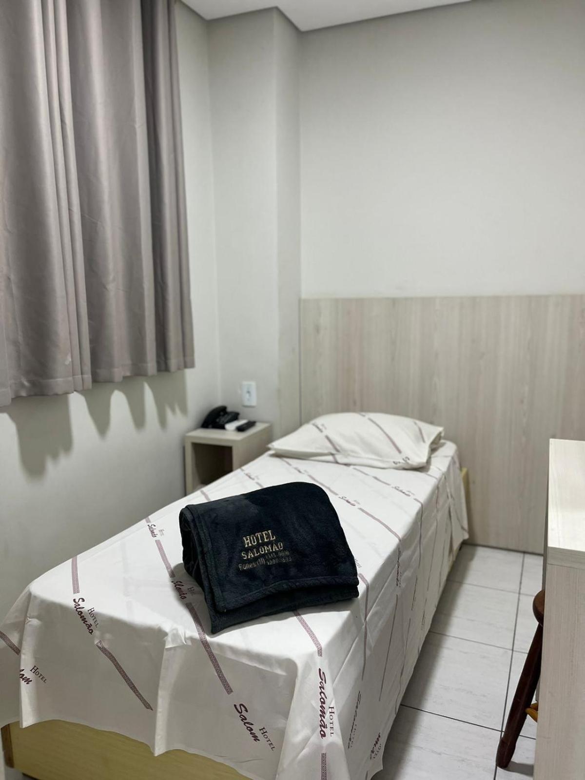 Hotel Salomao - Proximo A 25 De Marco, Bom Retiro, Bras E Rua Santa Efigenia, A 2 Minutos Do Mirante Sampa Sky E Pista De Skate Anhangabau São Paulo Exterior photo