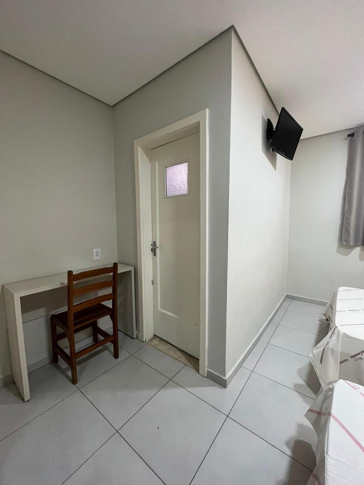 Hotel Salomao - Proximo A 25 De Marco, Bom Retiro, Bras E Rua Santa Efigenia, A 2 Minutos Do Mirante Sampa Sky E Pista De Skate Anhangabau São Paulo Exterior photo
