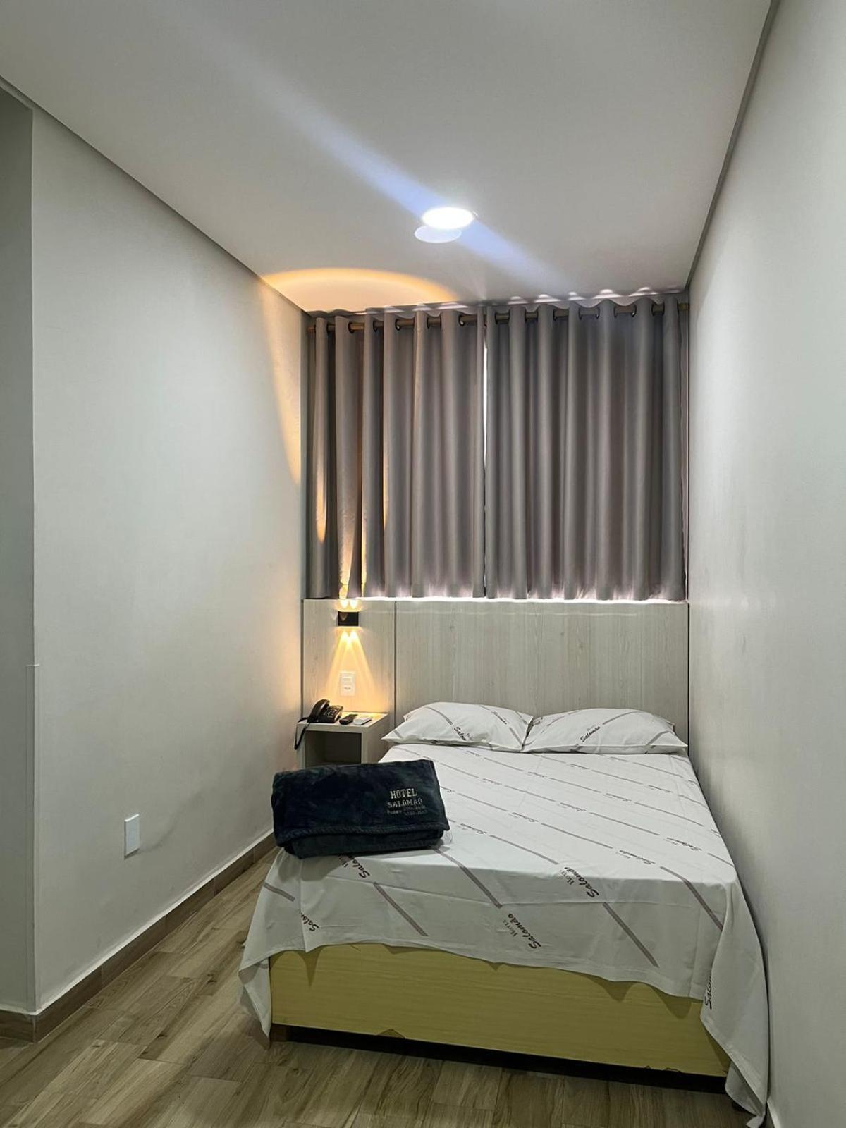 Hotel Salomao - Proximo A 25 De Marco, Bom Retiro, Bras E Rua Santa Efigenia, A 2 Minutos Do Mirante Sampa Sky E Pista De Skate Anhangabau São Paulo Exterior photo