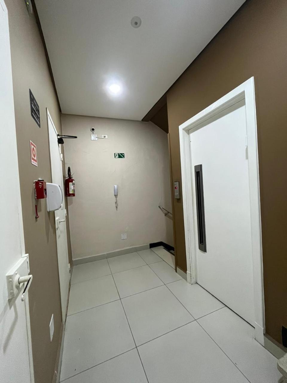 Hotel Salomao - Proximo A 25 De Marco, Bom Retiro, Bras E Rua Santa Efigenia, A 2 Minutos Do Mirante Sampa Sky E Pista De Skate Anhangabau São Paulo Exterior photo