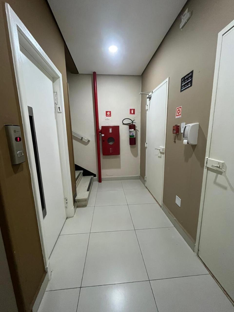 Hotel Salomao - Proximo A 25 De Marco, Bom Retiro, Bras E Rua Santa Efigenia, A 2 Minutos Do Mirante Sampa Sky E Pista De Skate Anhangabau São Paulo Exterior photo