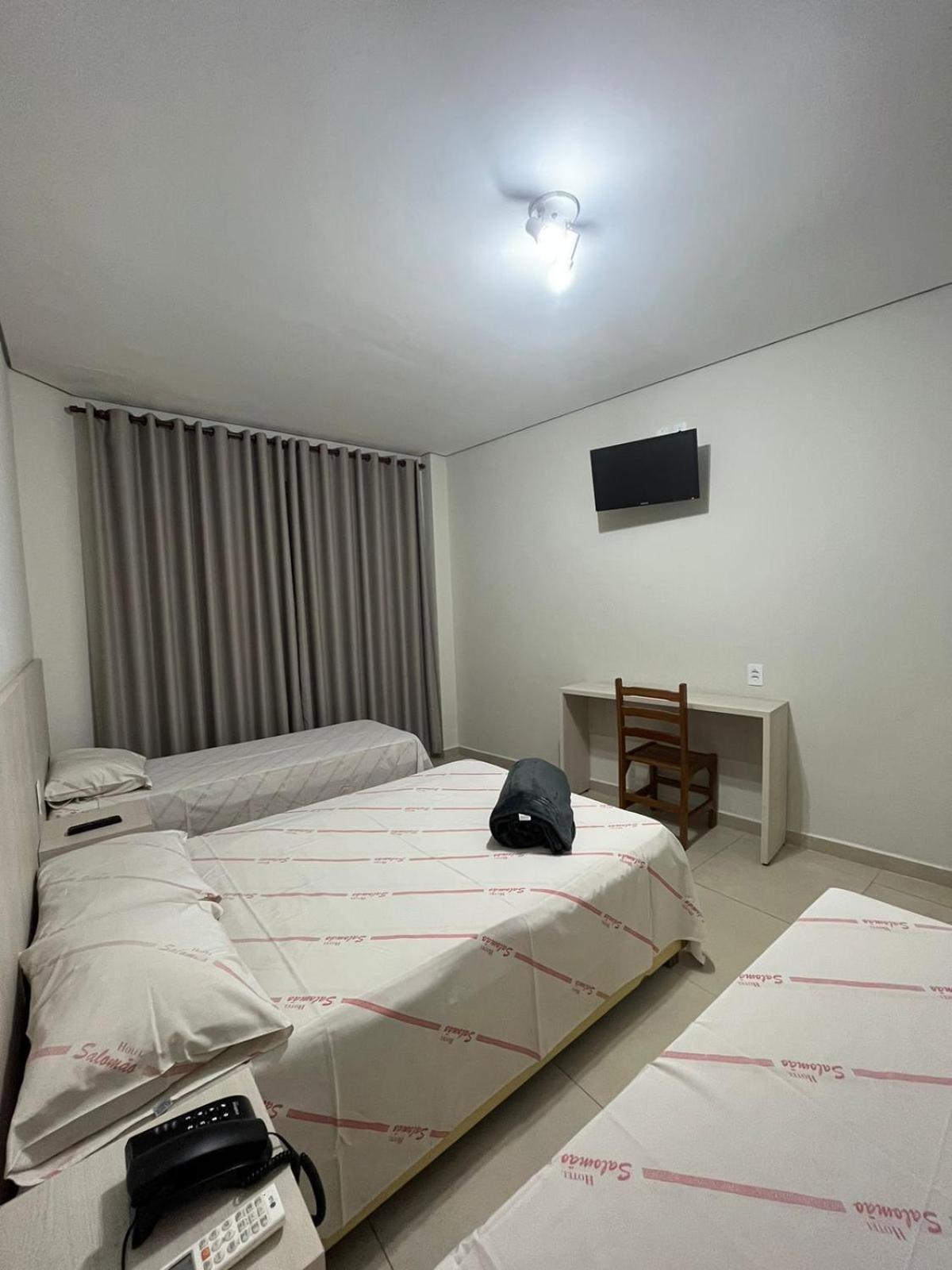 Hotel Salomao - Proximo A 25 De Marco, Bom Retiro, Bras E Rua Santa Efigenia, A 2 Minutos Do Mirante Sampa Sky E Pista De Skate Anhangabau São Paulo Exterior photo